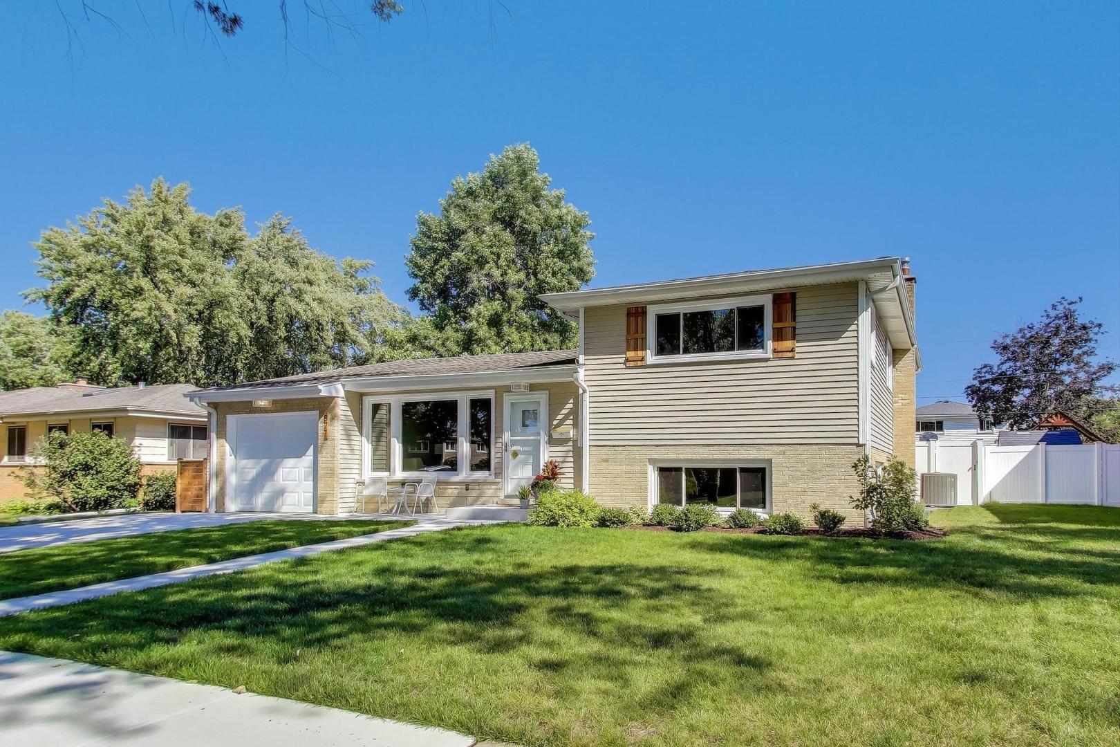 877 S Cedar Avenue