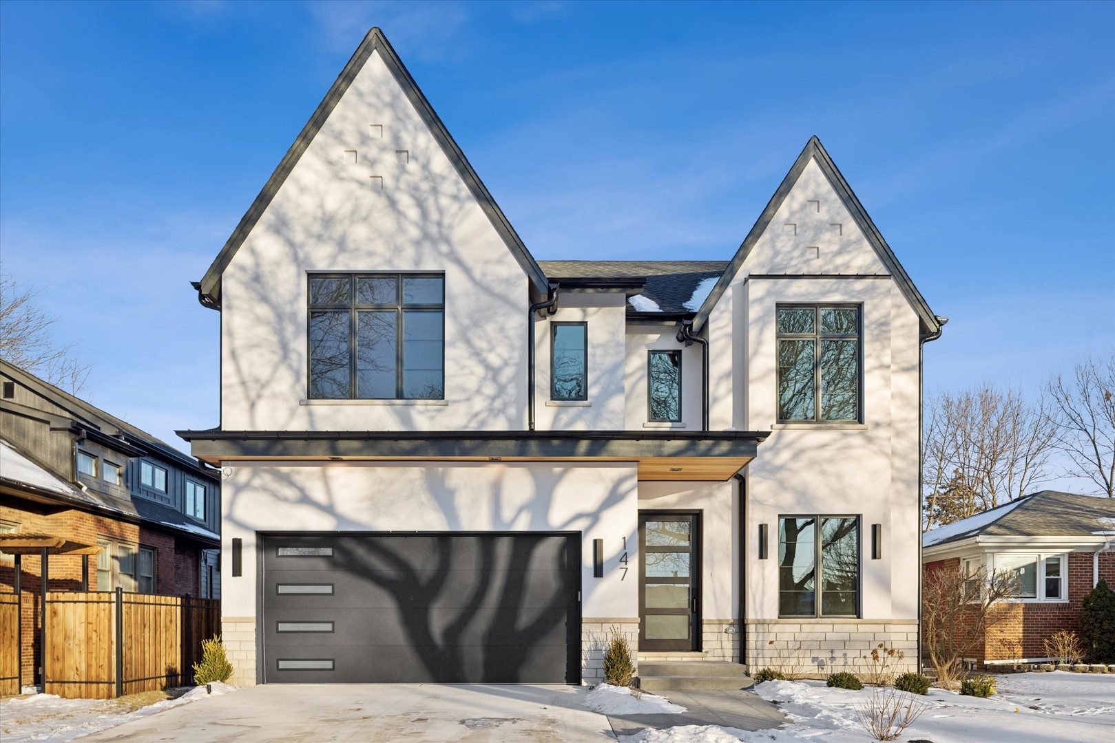 147 N Myrtle Avenue
