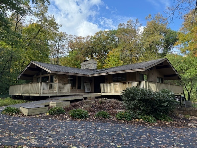 43W310 Hawkeye Drive