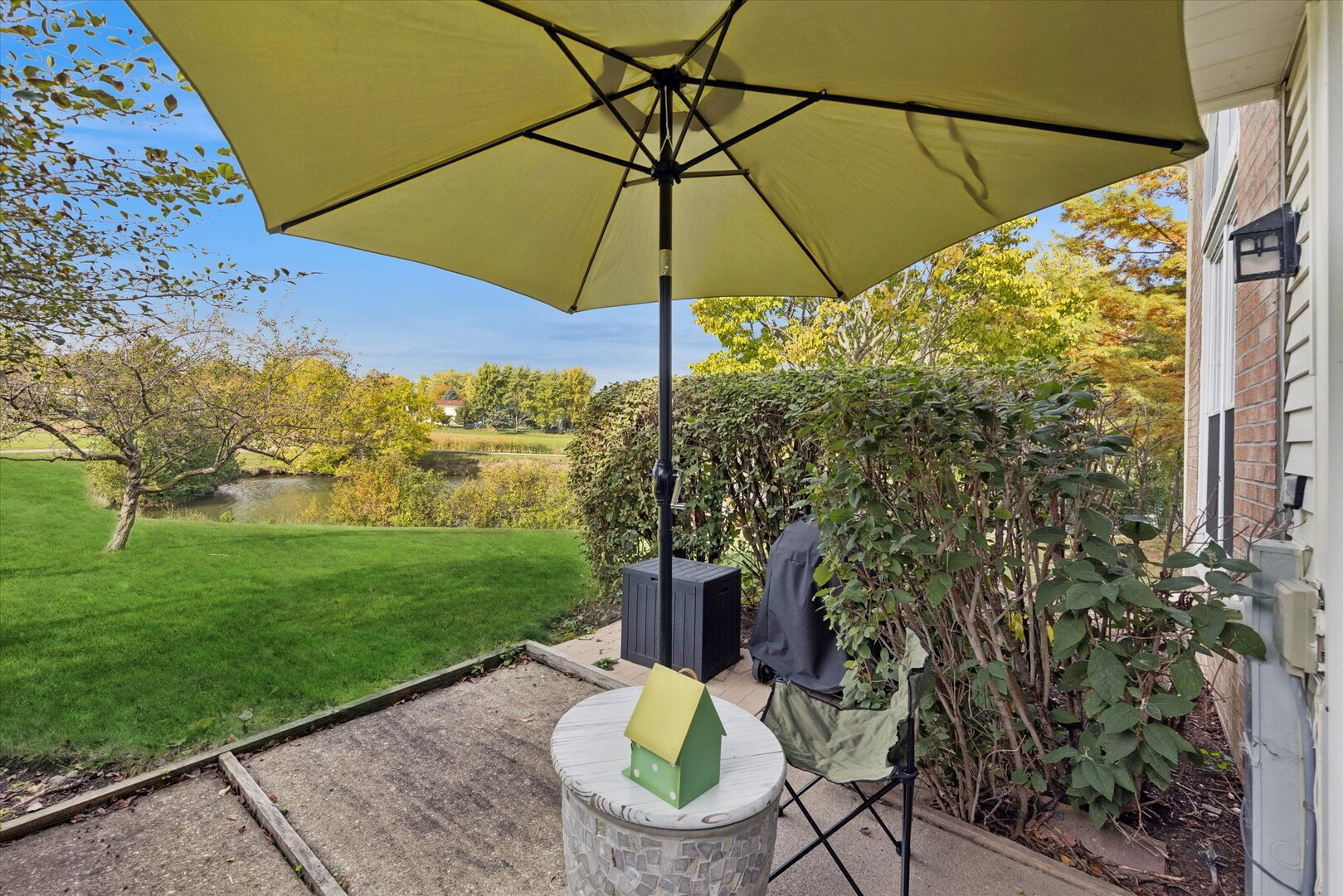 56 N Golfview Court