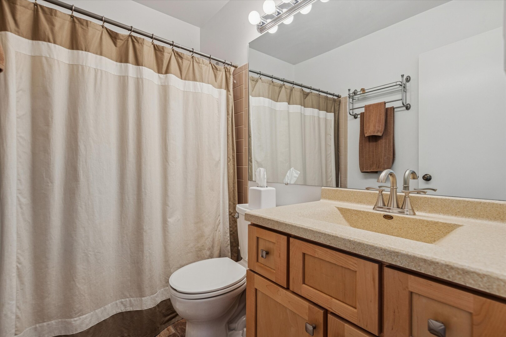 56 N Golfview Court