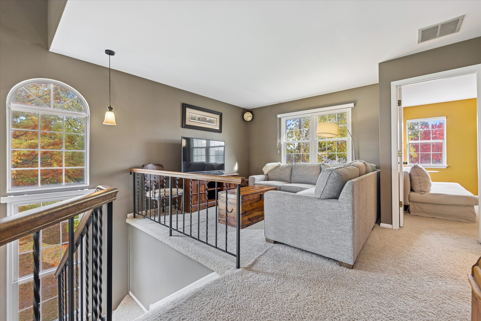 56 N Golfview Court
