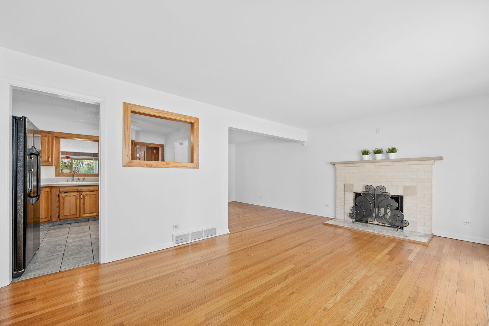338 S Highland Avenue