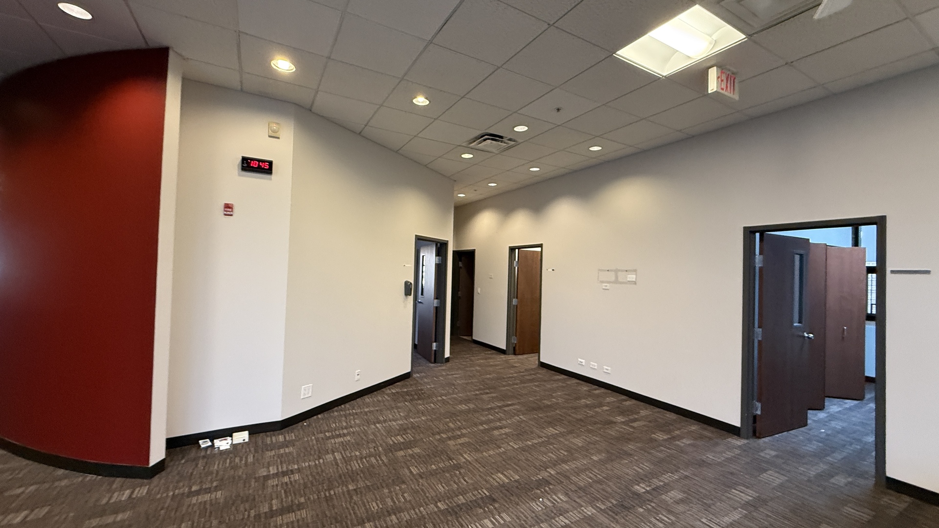 831 Oakton Street Unit: 831-837