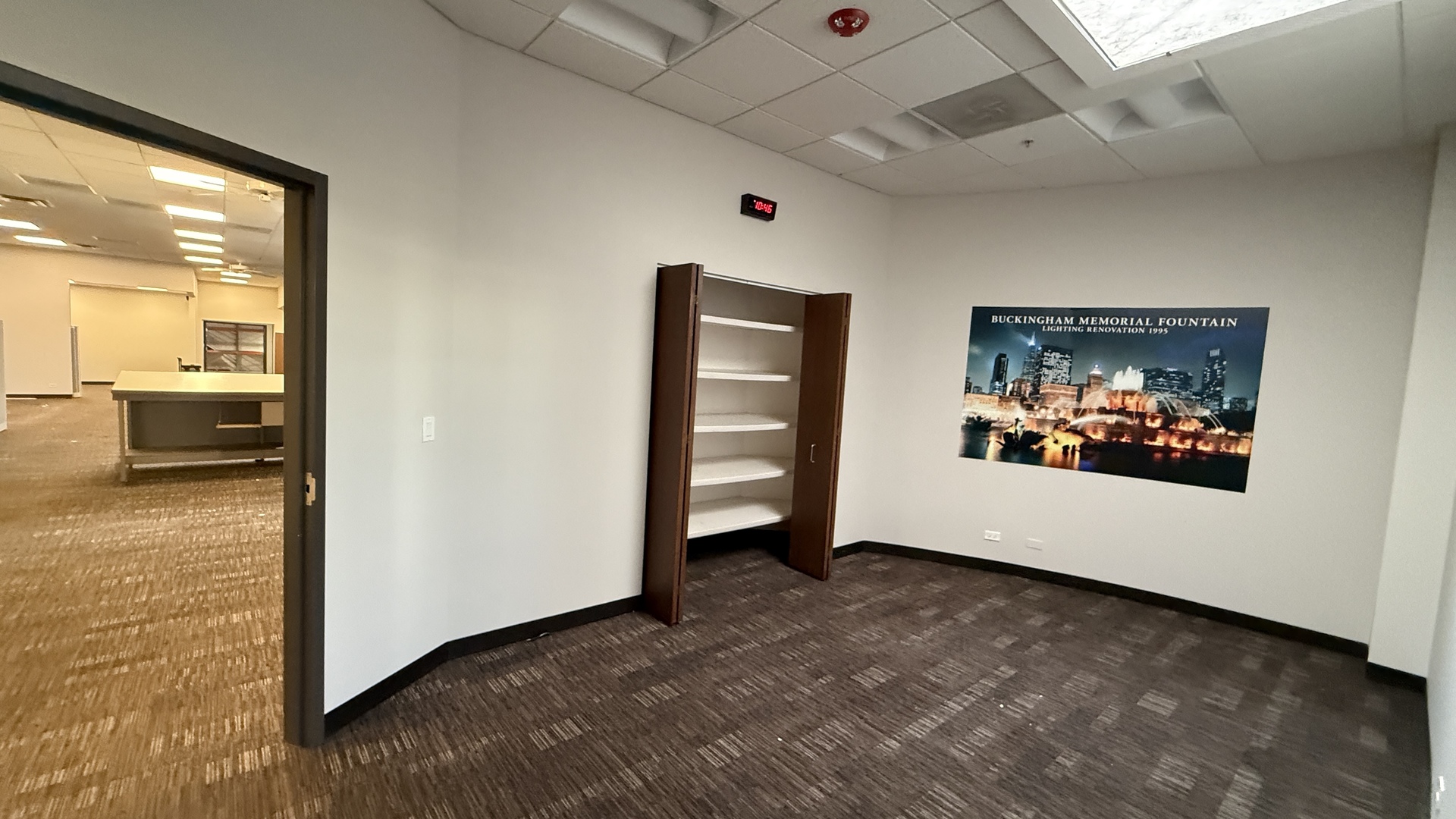 831 Oakton Street Unit: 831-837