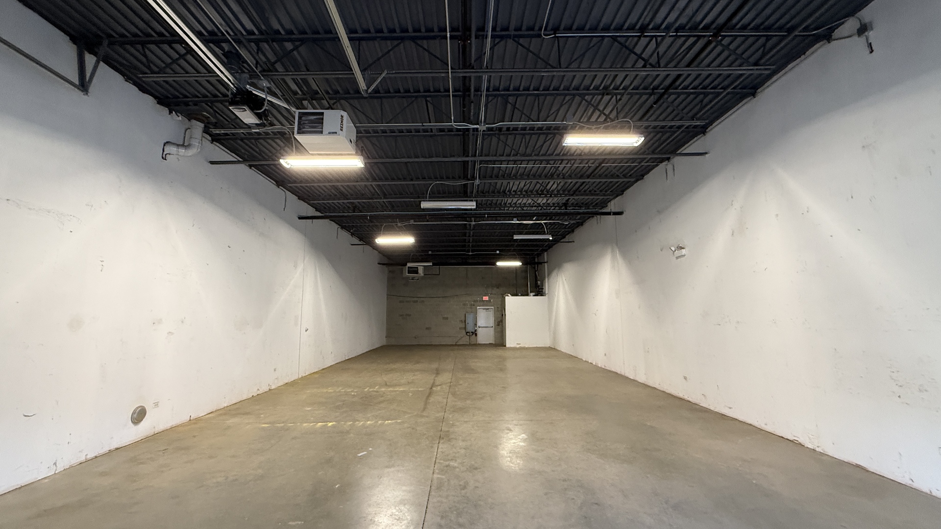 831 Oakton Street Unit: 831-837
