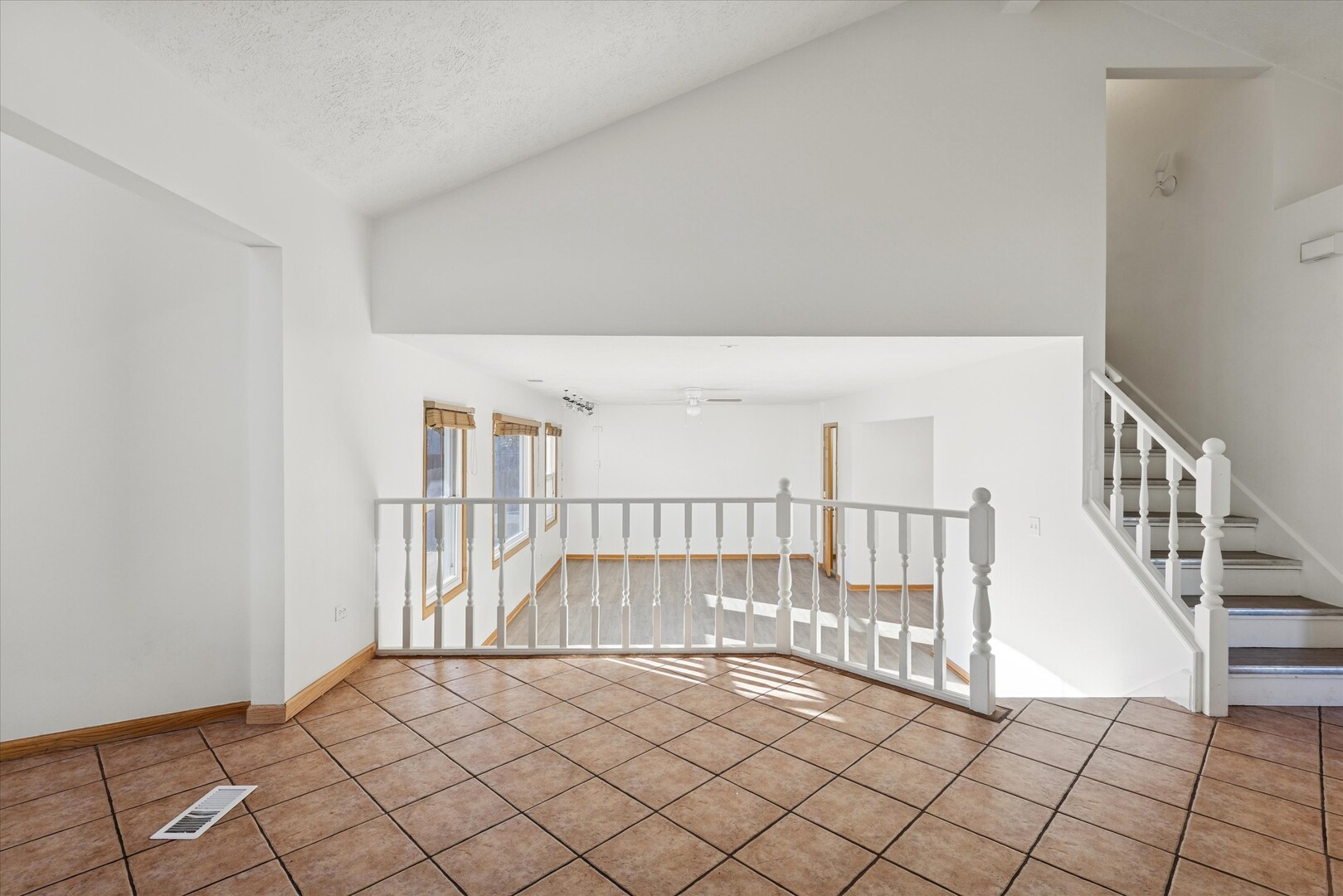 1424 Phoenix Lane