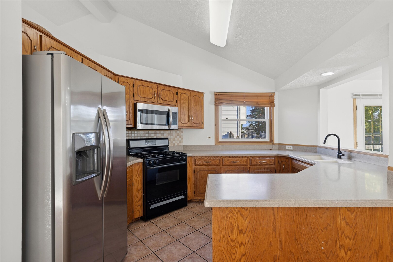 1424 Phoenix Lane
