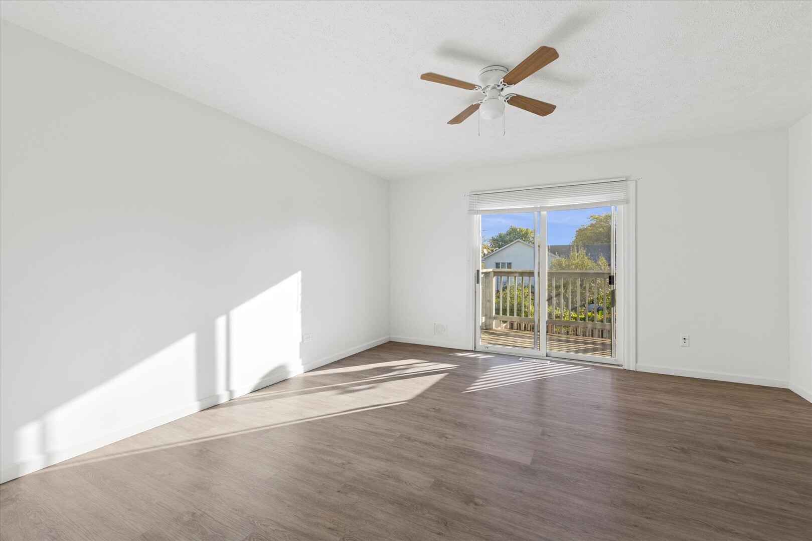 1424 Phoenix Lane