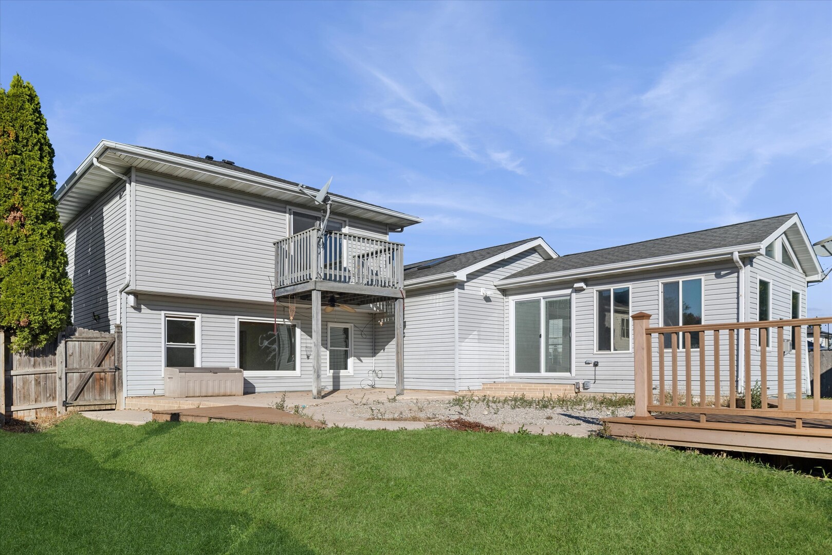1424 Phoenix Lane