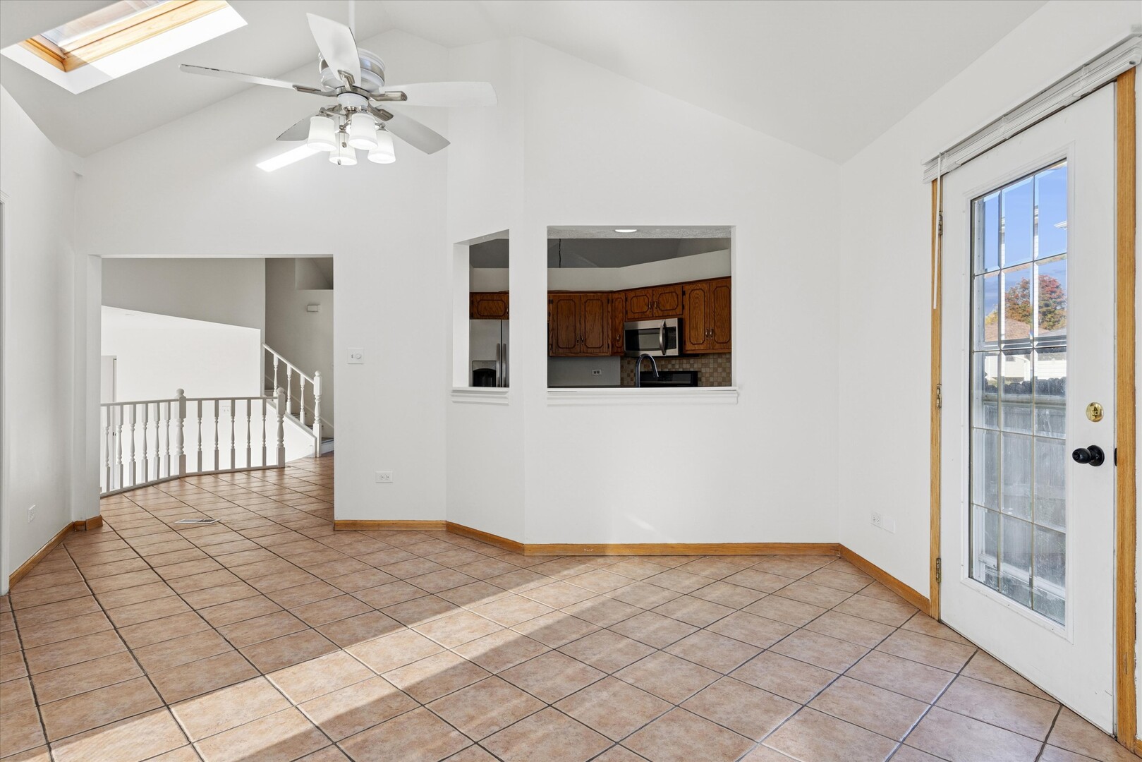 1424 Phoenix Lane