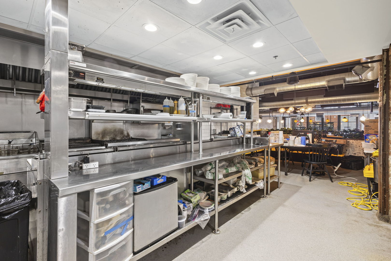 2500 W Chicago Avenue