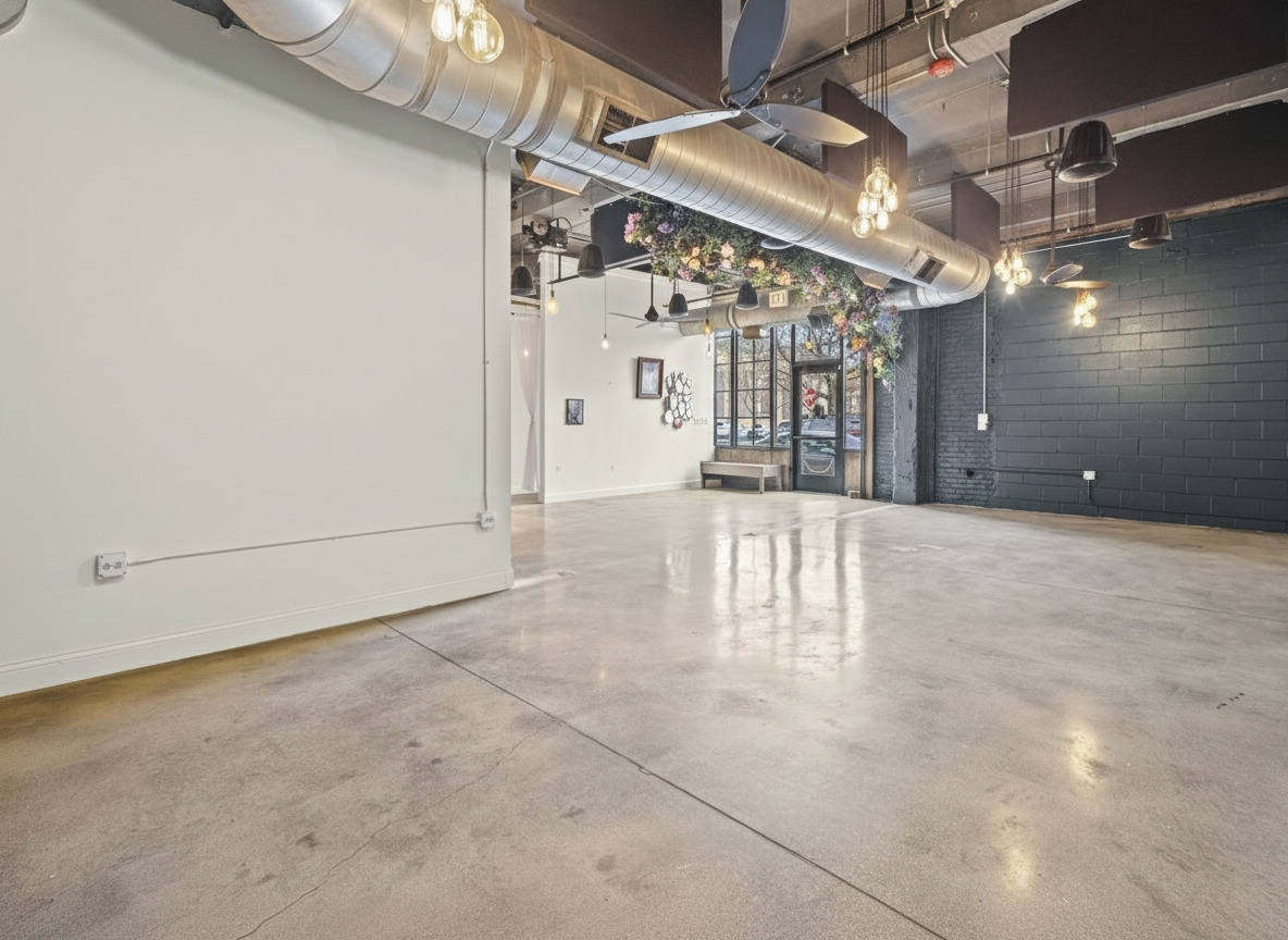 2500 W Chicago Avenue