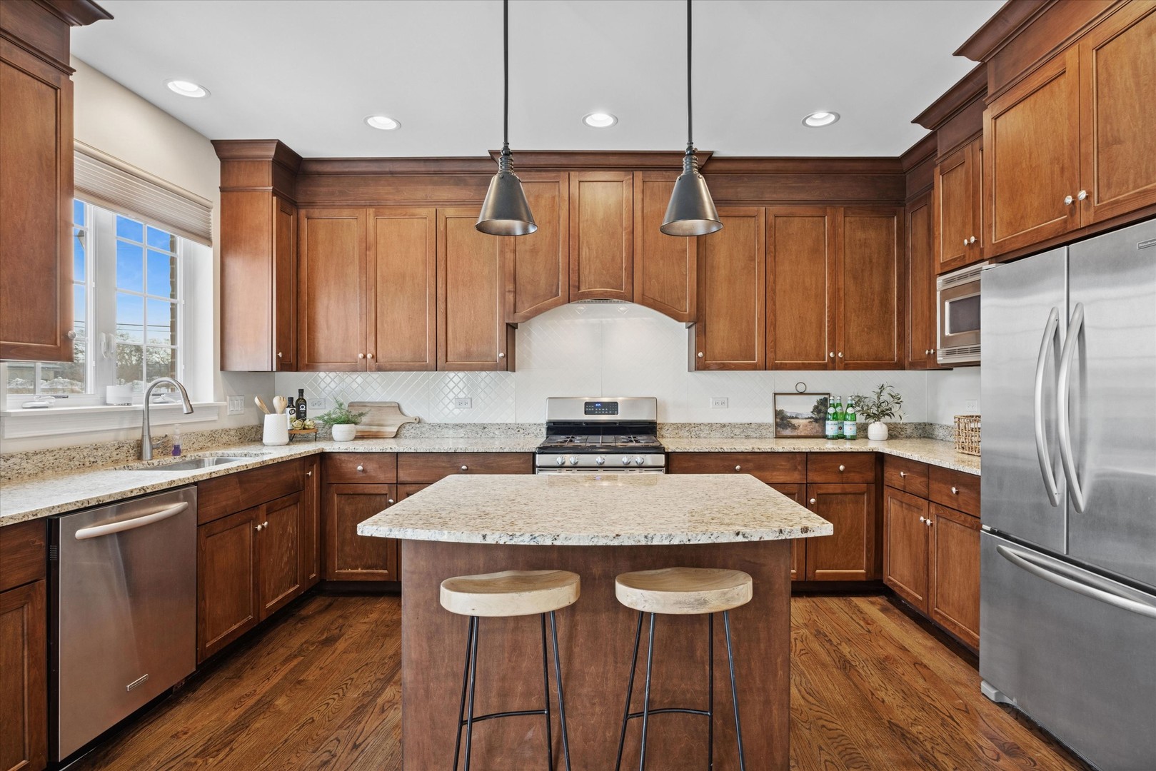 355 W FIRST Avenue