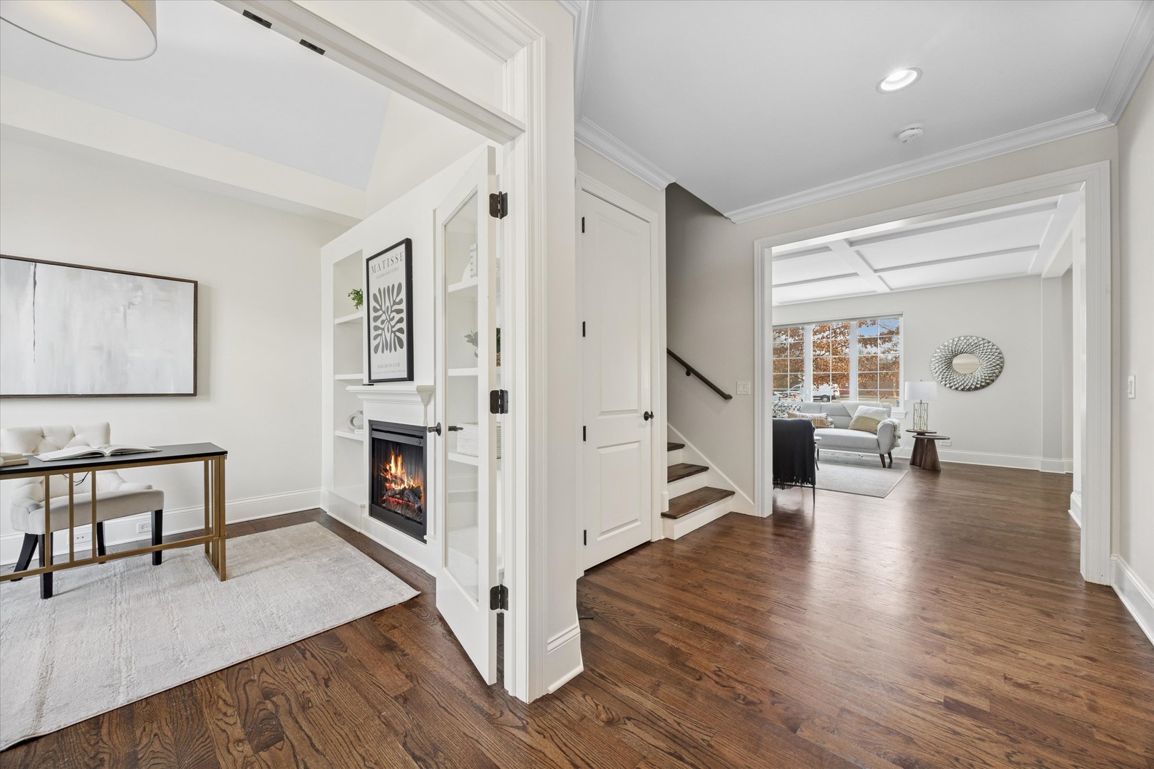 355 W FIRST Avenue