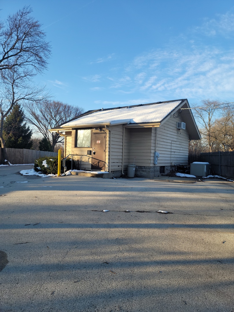 1815 Dundee Road