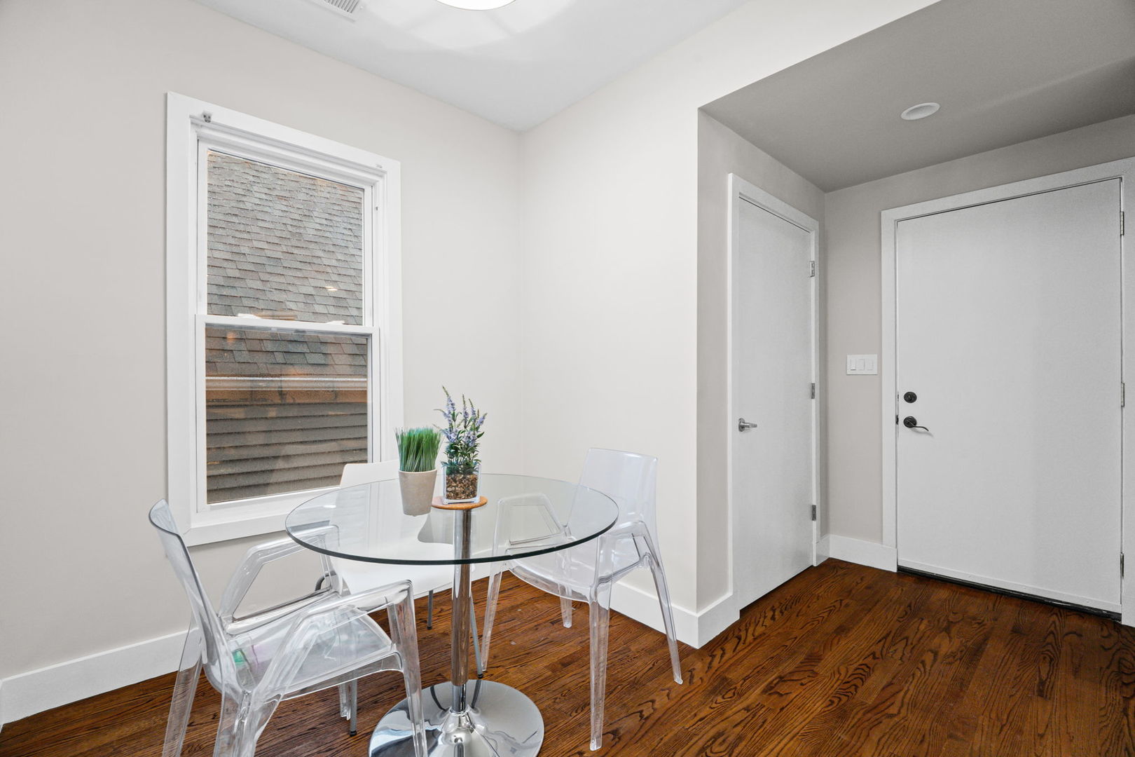 2850 W Henderson Street Unit: 2