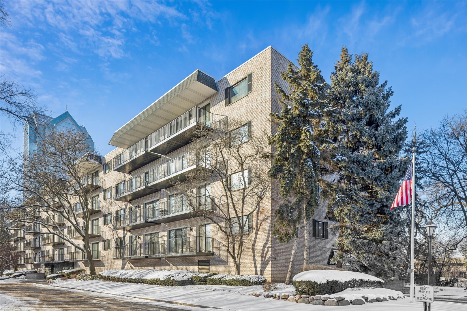 1S150 Spring Road Unit: 2I