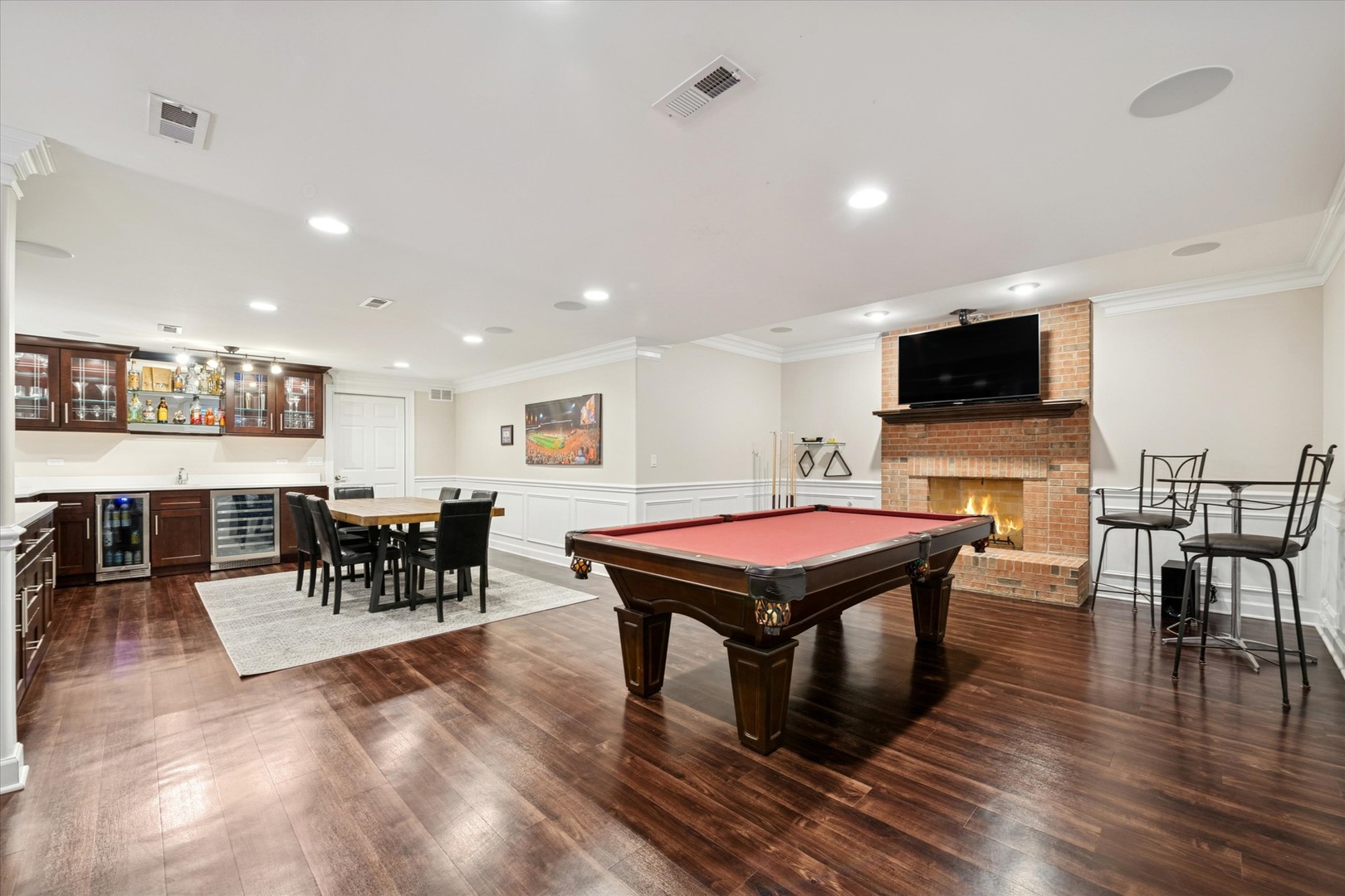146 N Walnut Street