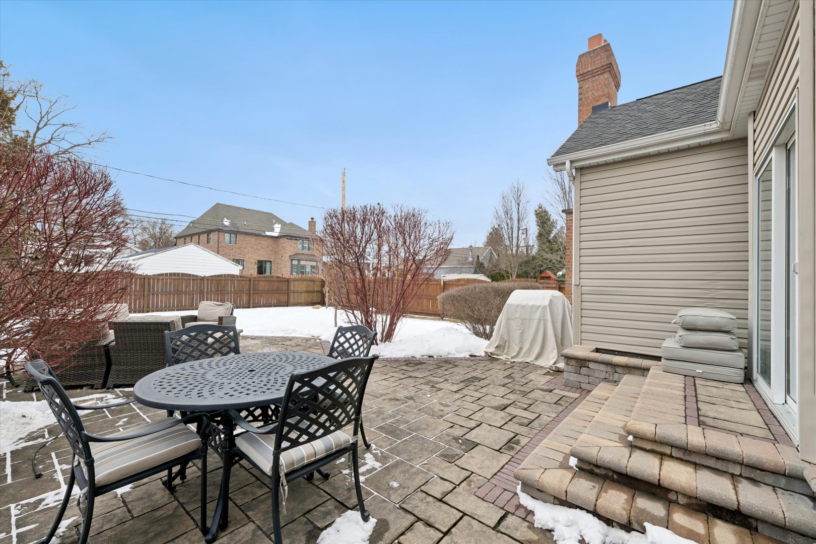 146 N Walnut Street