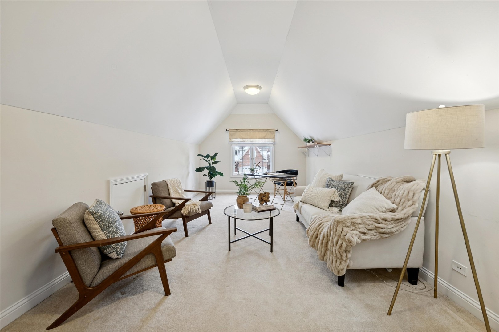 146 N Walnut Street