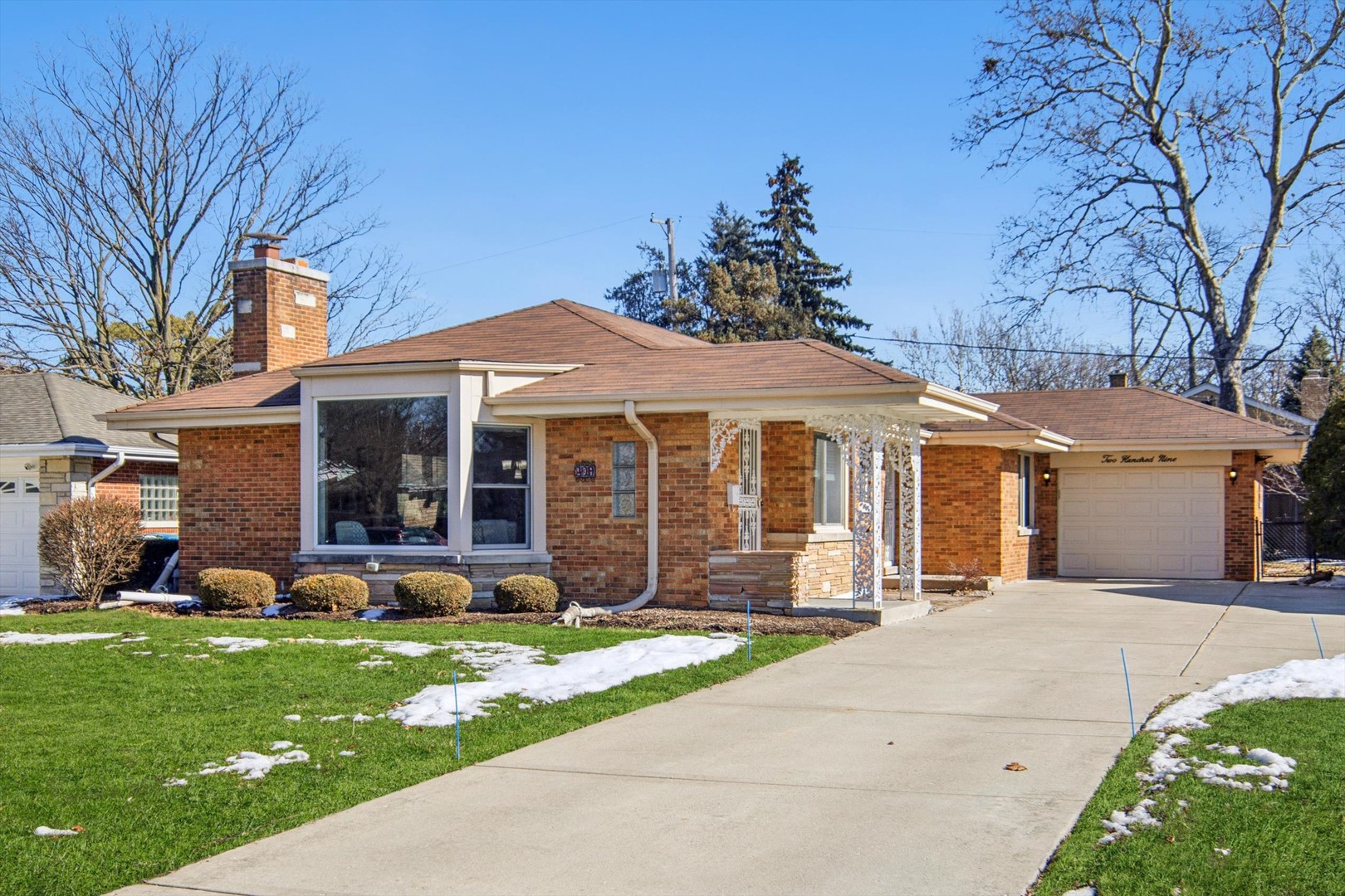 209 N Maison Court