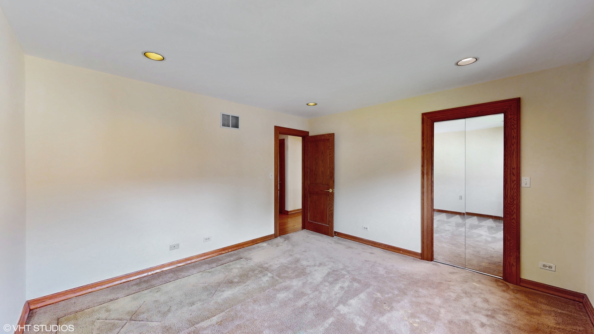 270 W Fremont Avenue