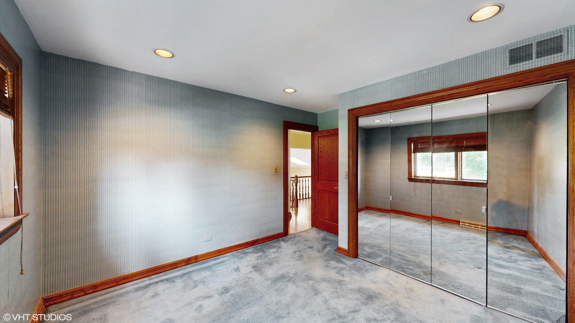 270 W Fremont Avenue