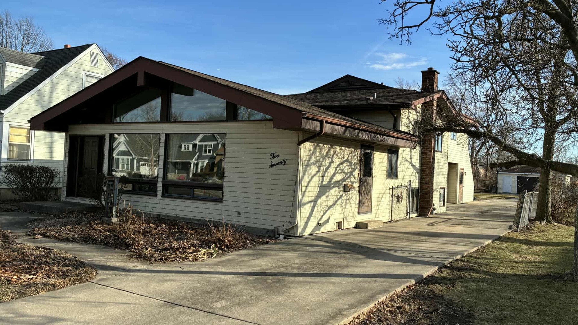 270 W Fremont Avenue