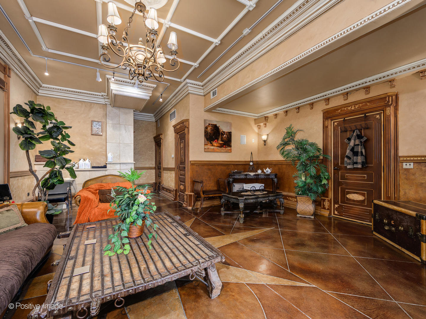 7162 W GRAND Avenue Unit: 1EW