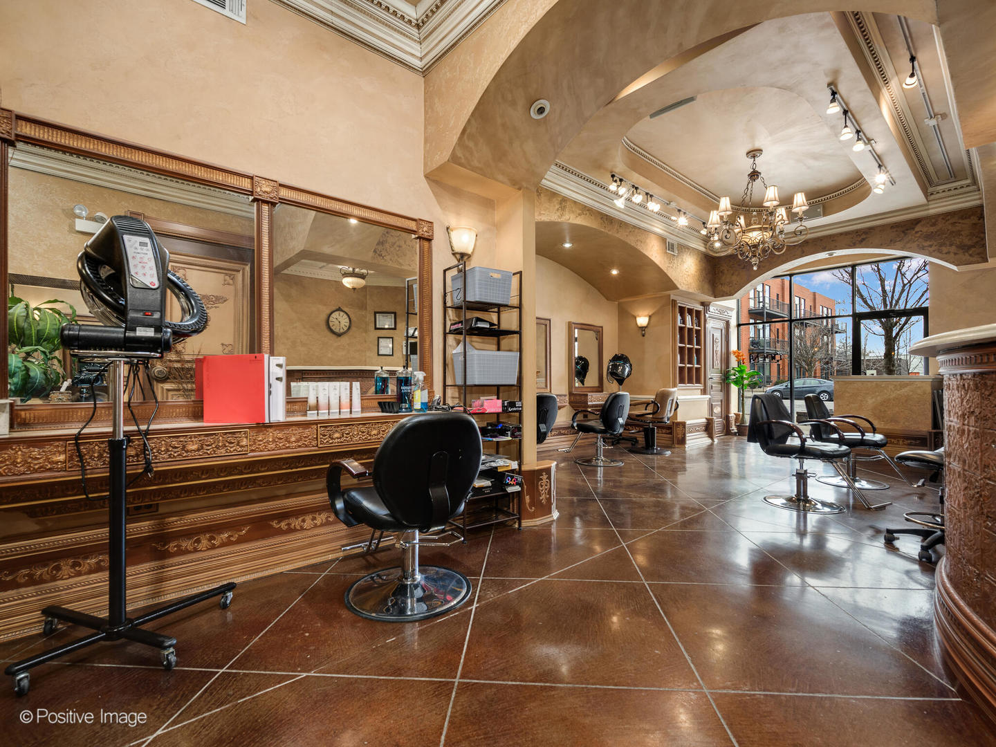 7162 W GRAND Avenue Unit: 1EW
