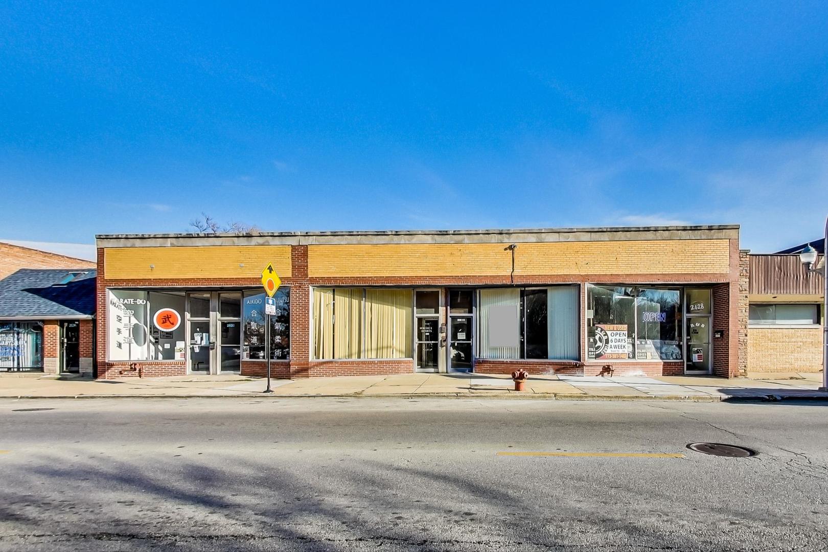 2628-34 W Touhy Avenue