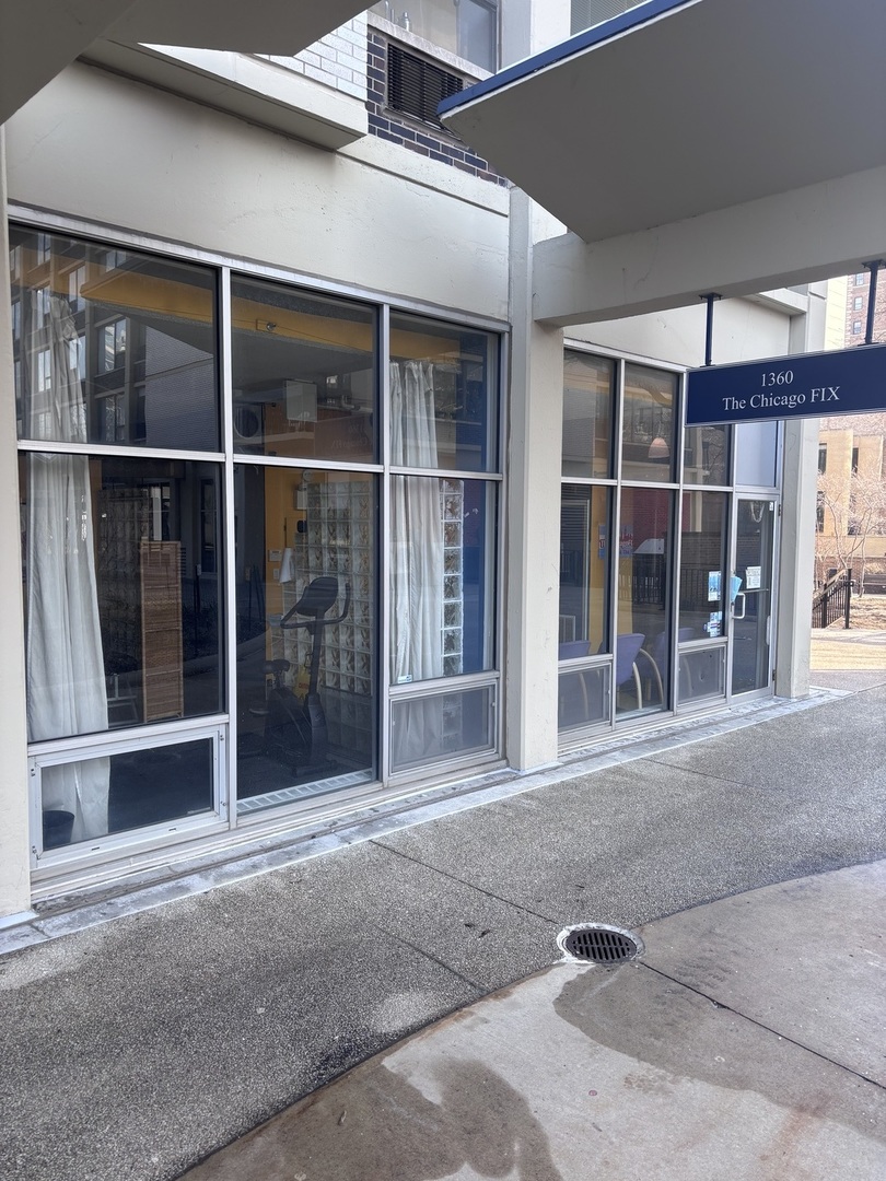 1360 N Sandburg Terrace