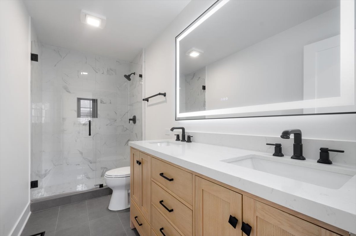 1864 Garland Avenue
