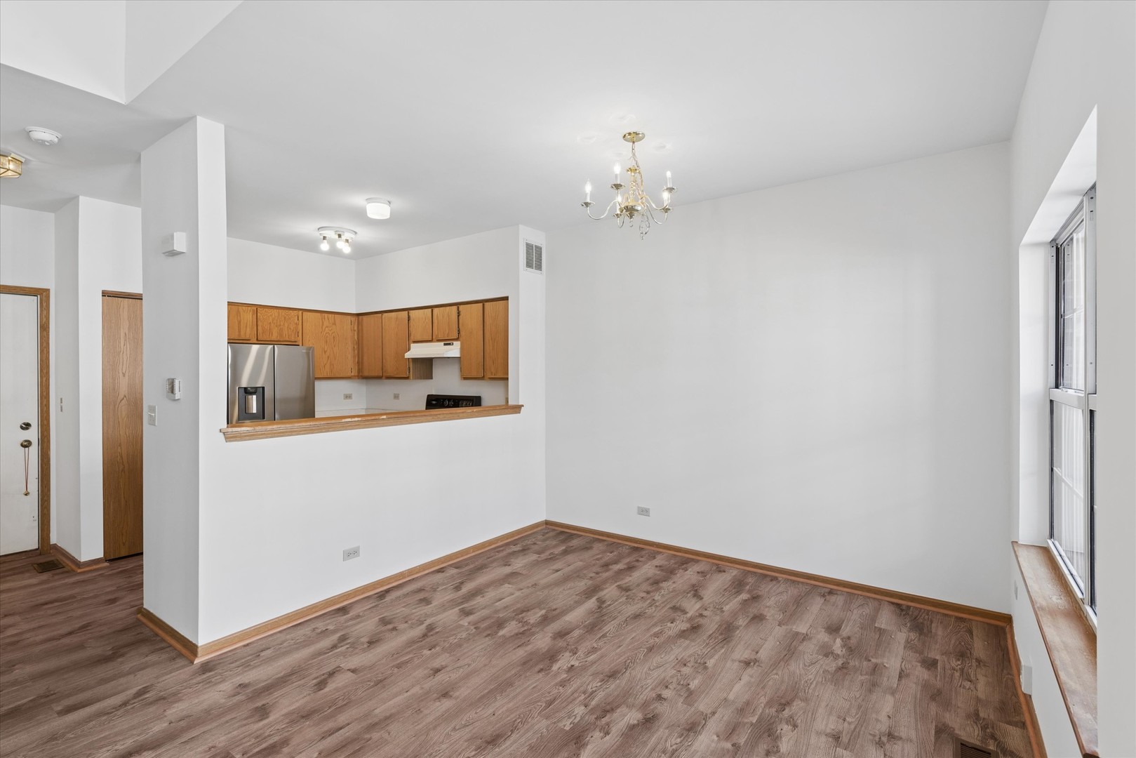 3 Dewalt Court