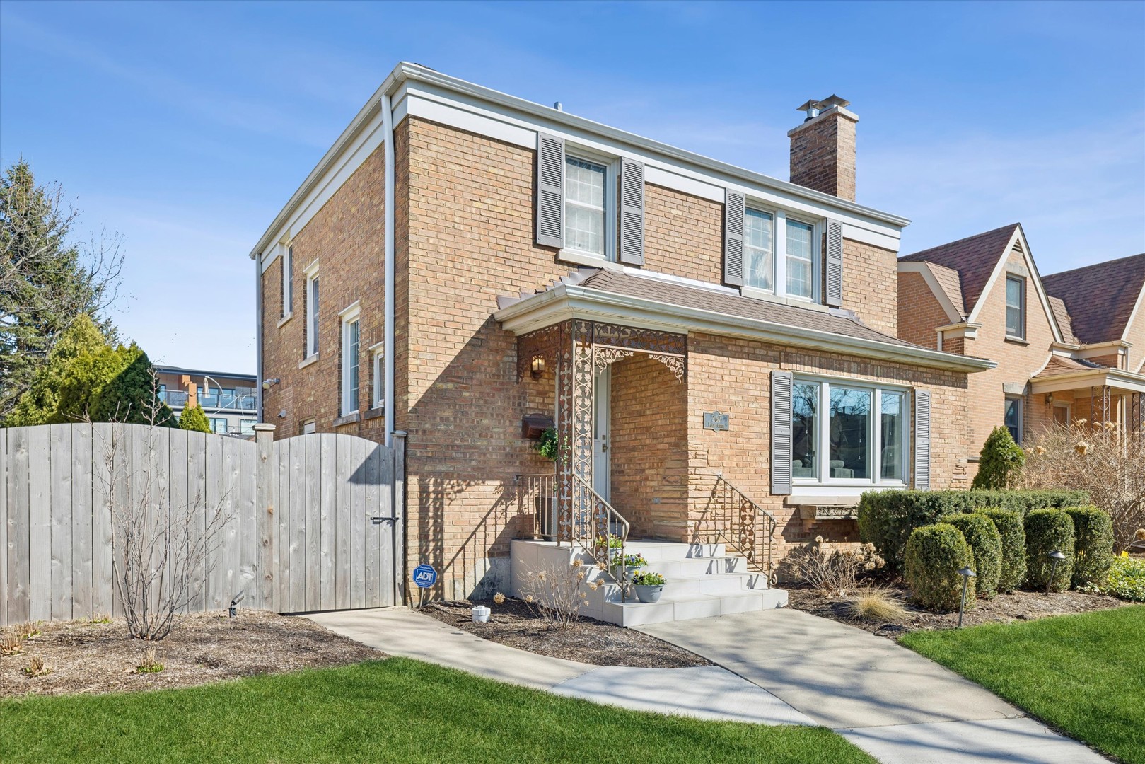 267 N Larch Avenue