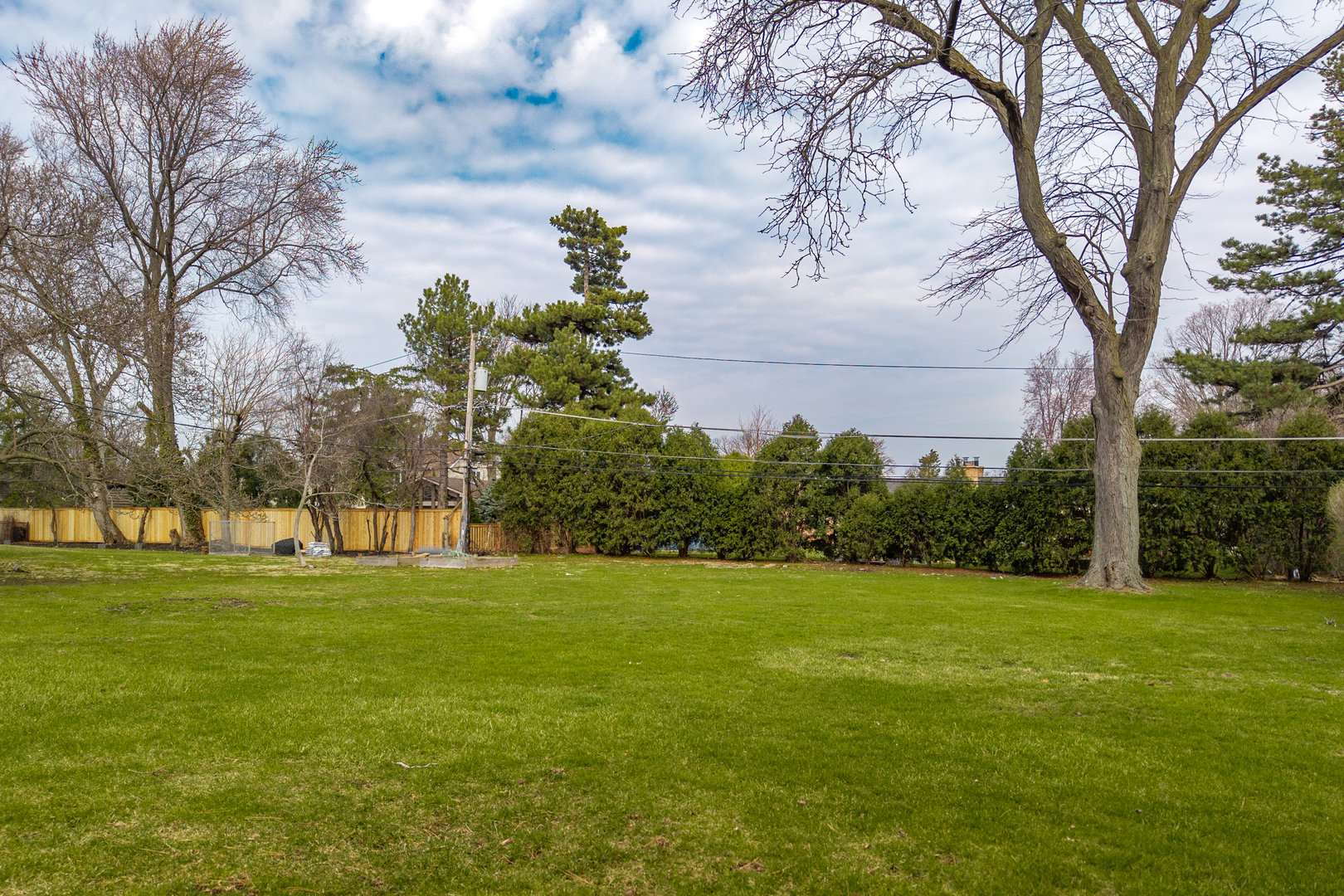 332 E Central Road