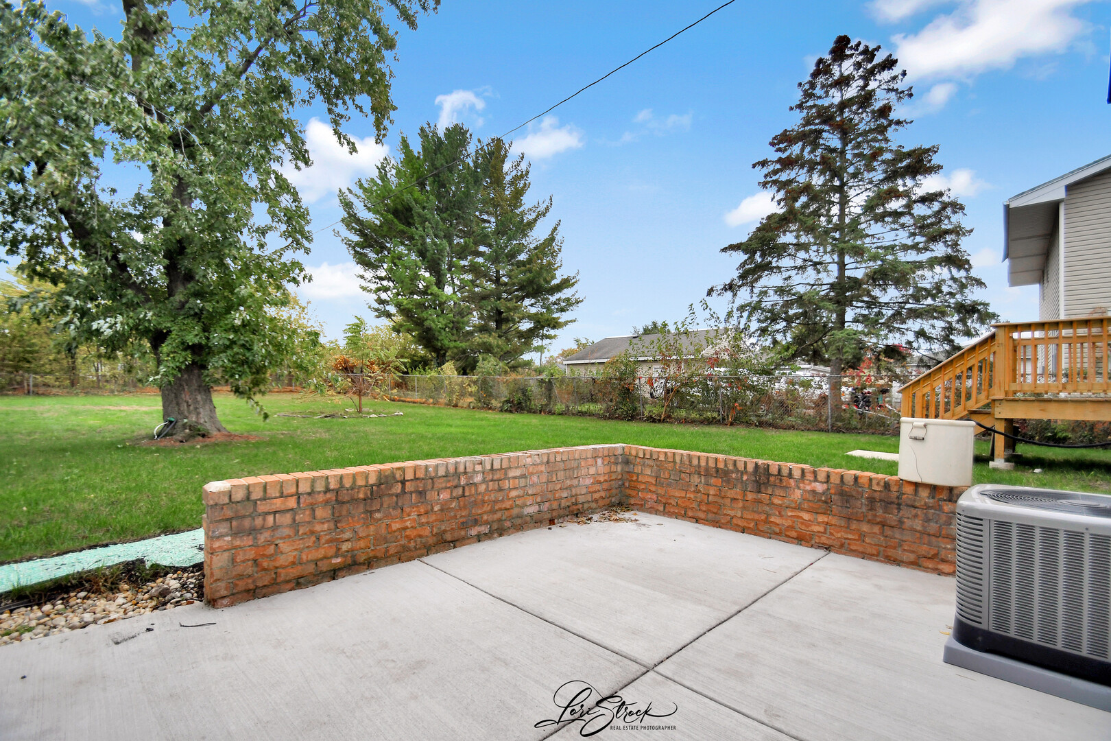635 E Prairie Avenue