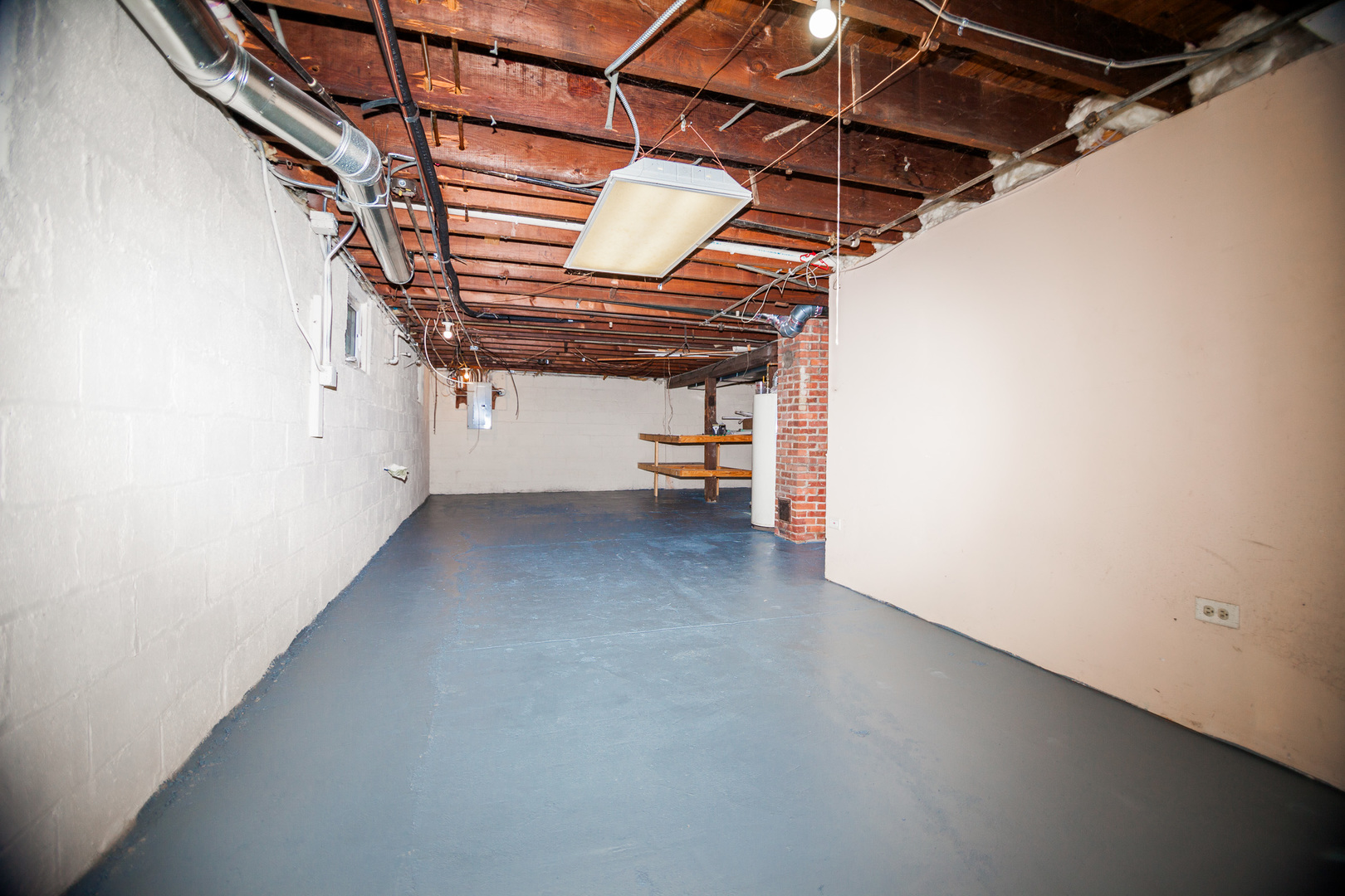 235 W Ash Street