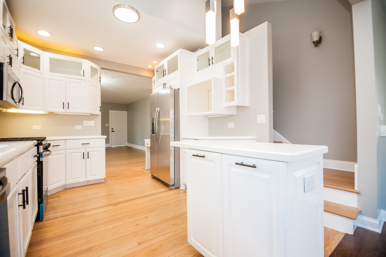 235 W Ash Street