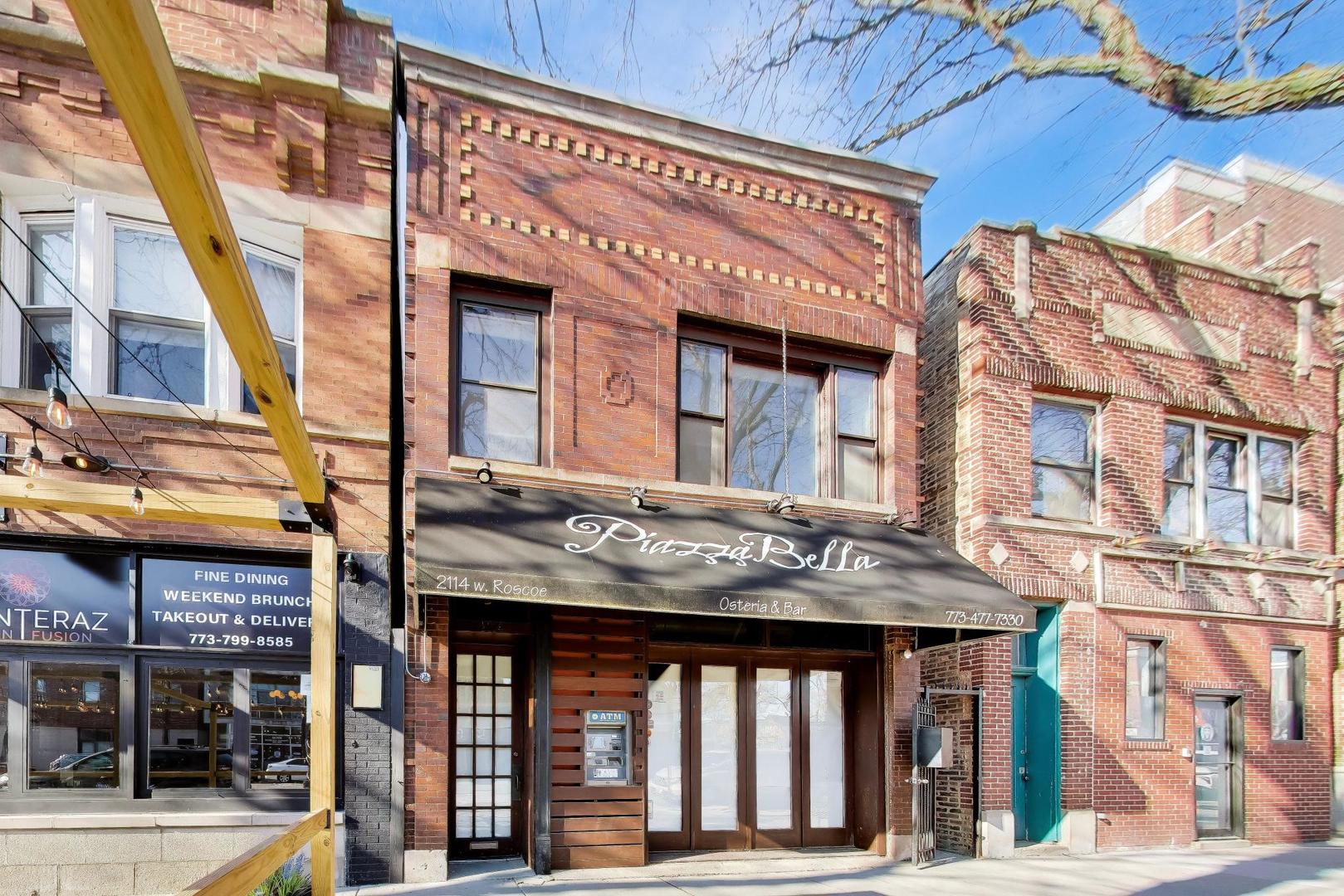 2114 W Roscoe Street