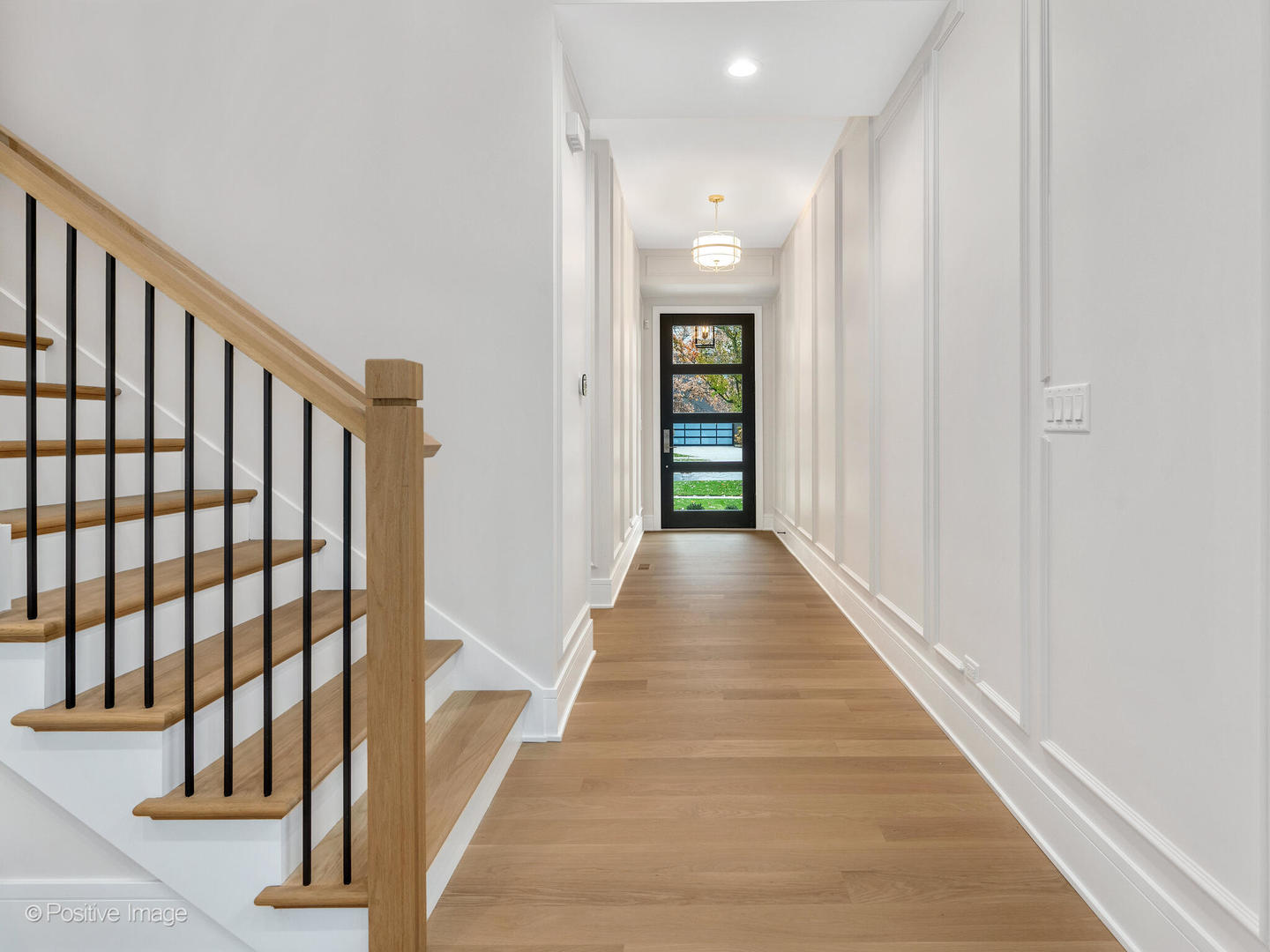 104 N Evergreen Avenue