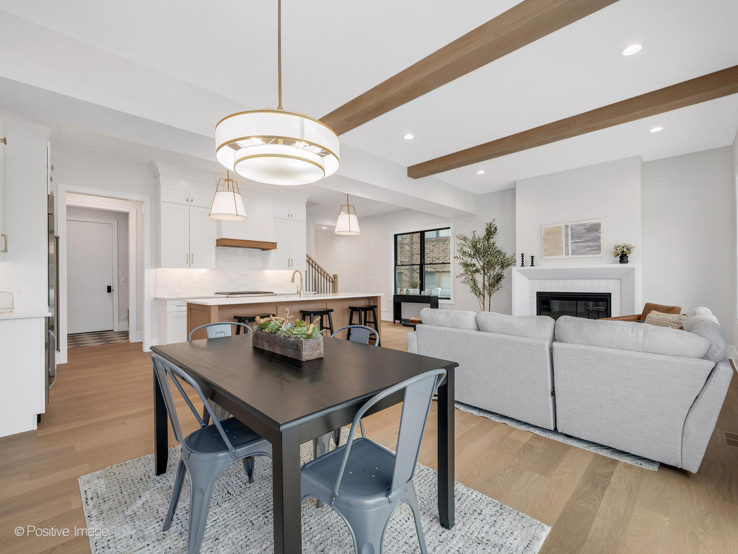 104 N Evergreen Avenue