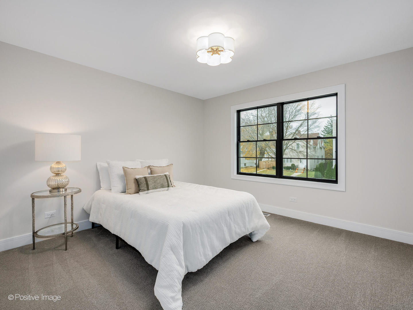 104 N Evergreen Avenue