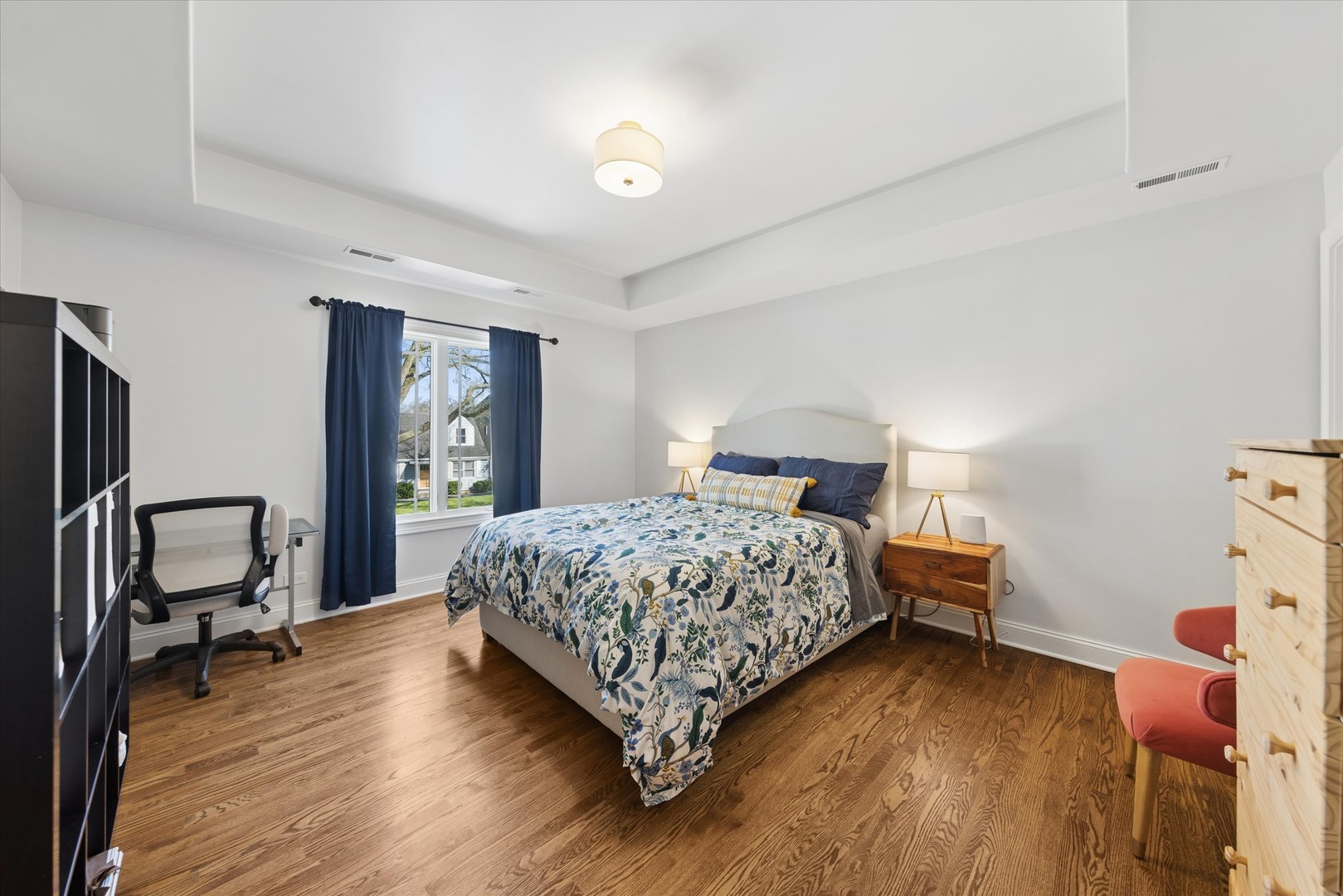 700 S Swain Avenue