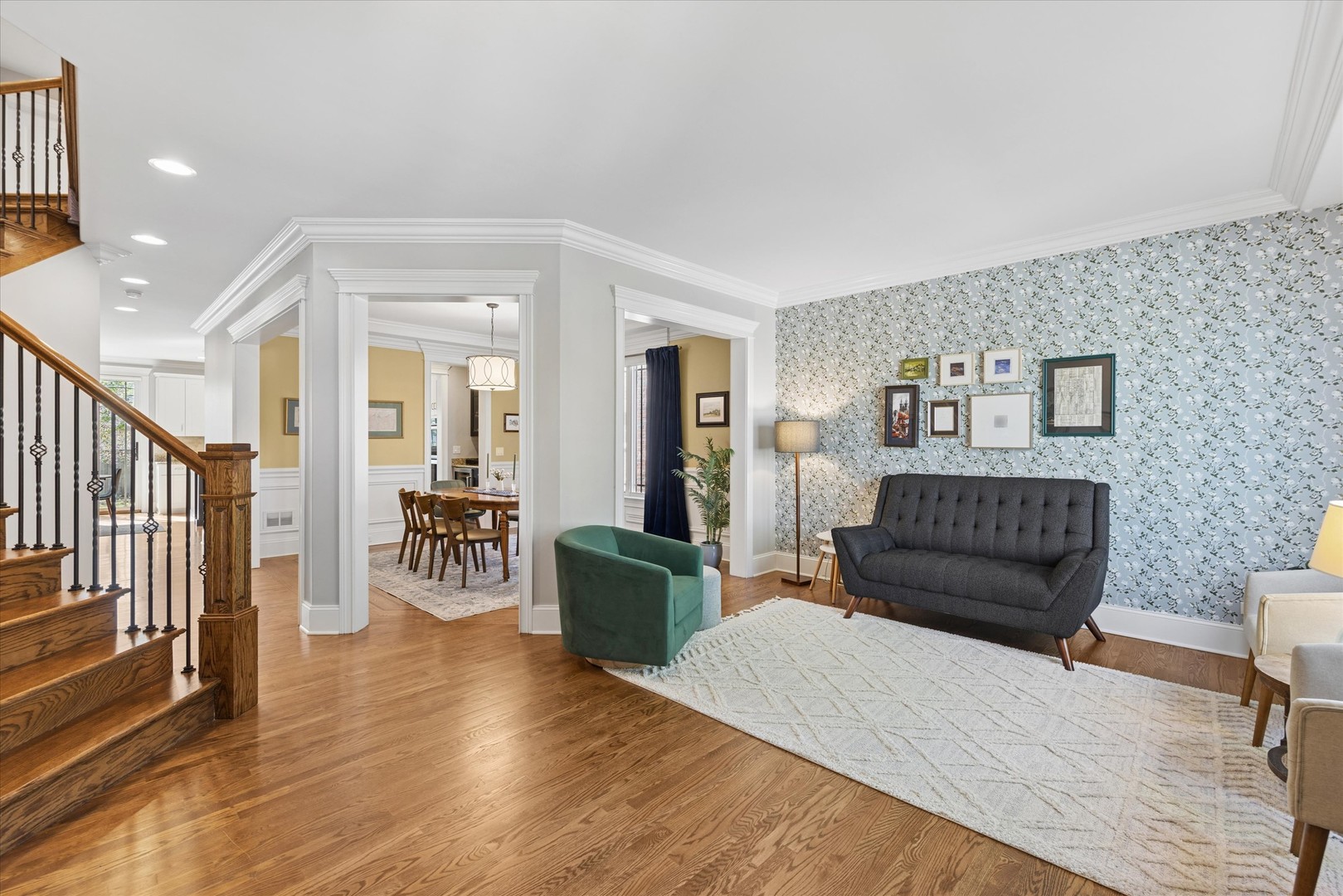 700 S Swain Avenue