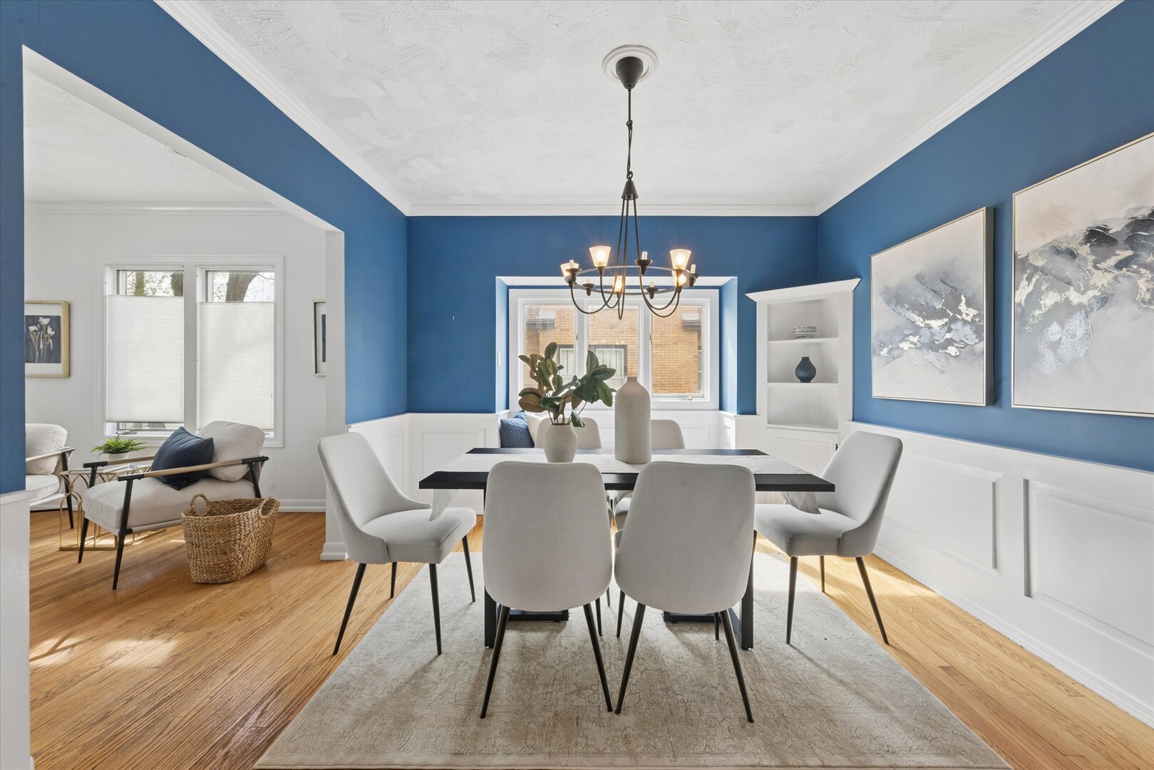 275 W North Avenue