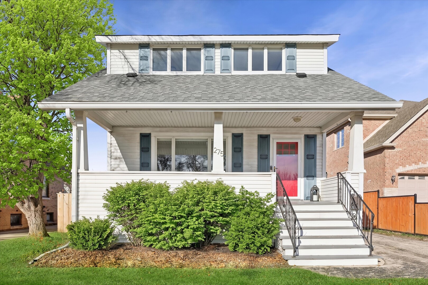 275 W North Avenue
