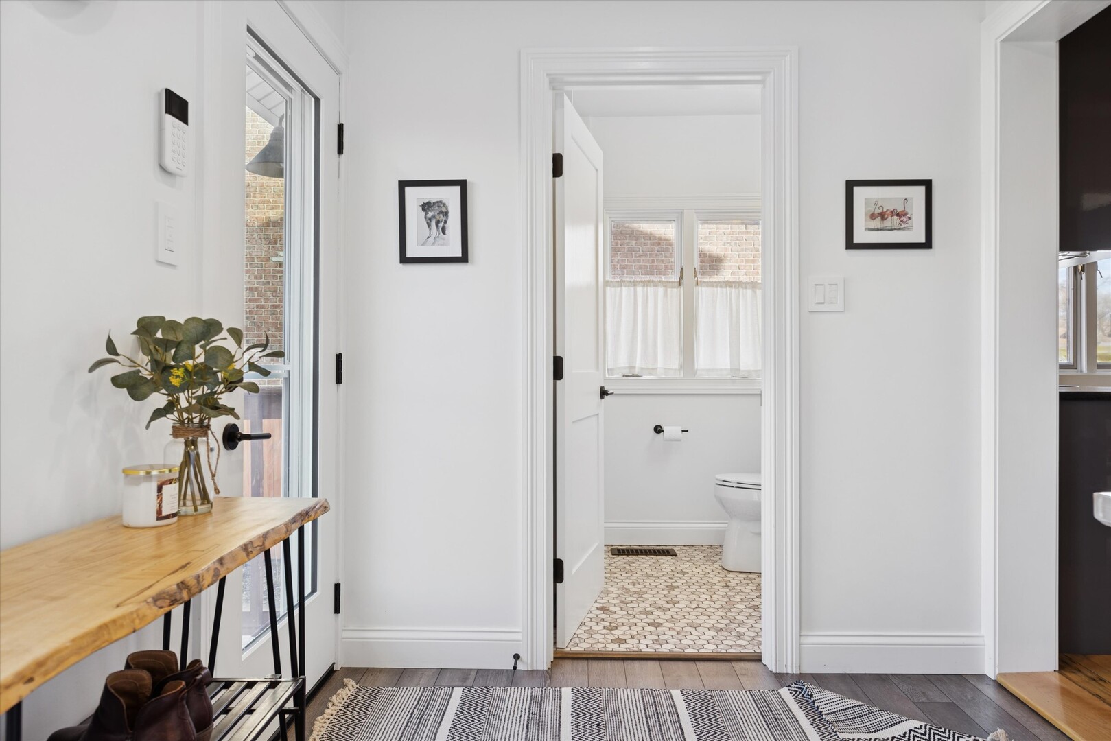275 W North Avenue