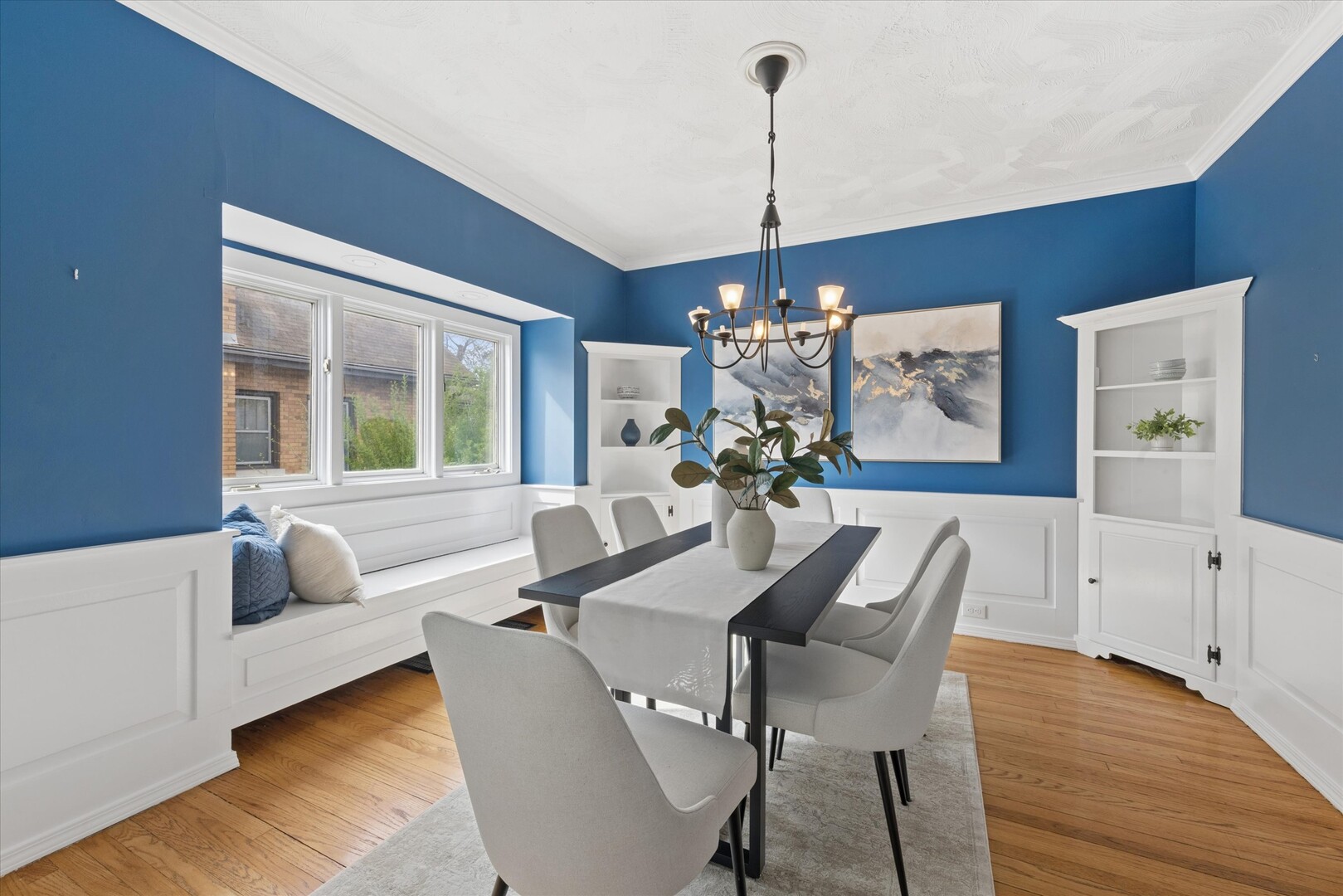 275 W North Avenue